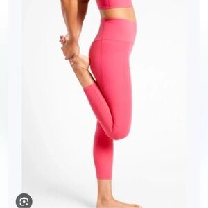 Athleta Salutation Stash Pocket II 7/8 Tight - Pink-Large